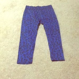 3/$15 girls Blue leopard leggings